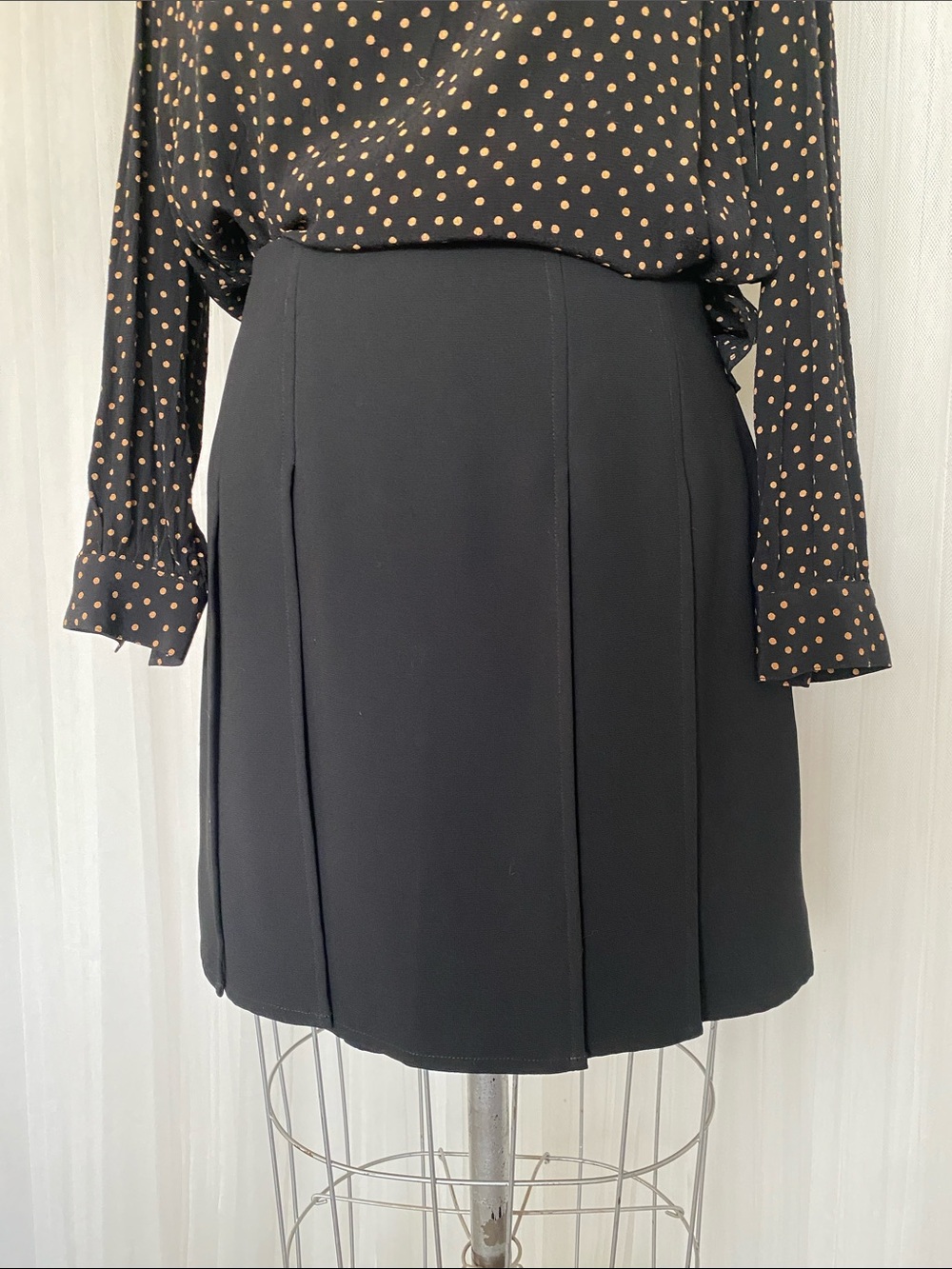 Ted Baker Black A-Line Women's Boxy Panels Pleats Mini Skirt Size Medium